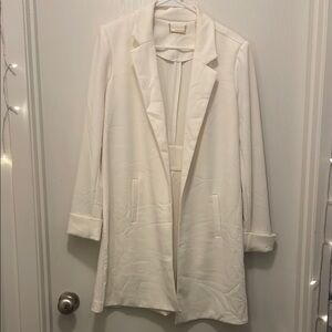Elegant White Women's Coat